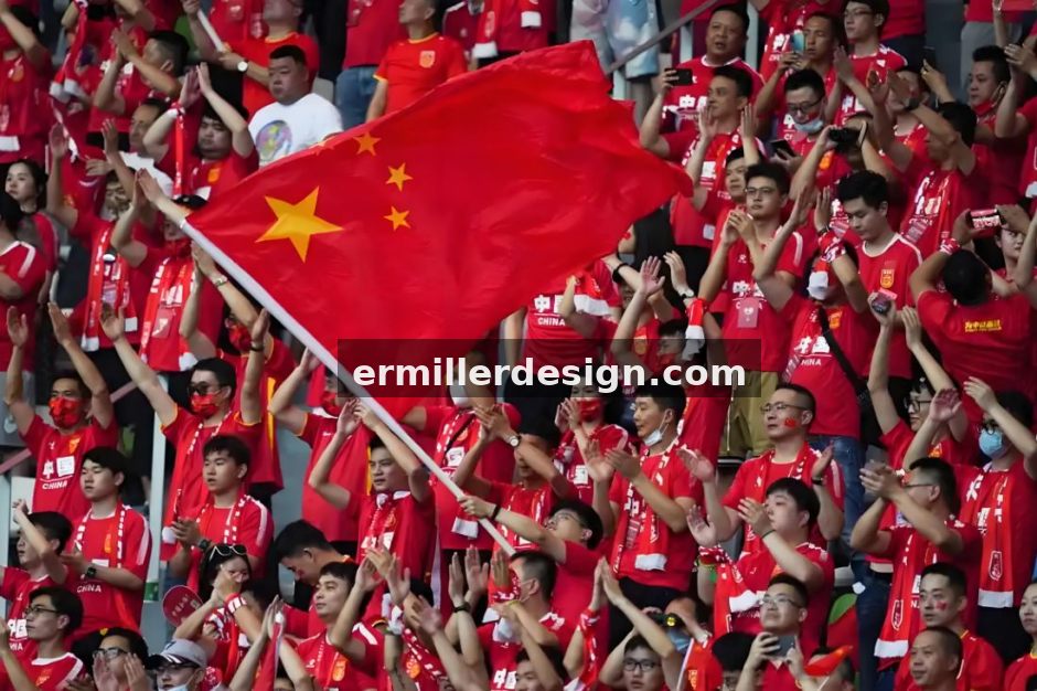 雷速体育 从替补席到战术核心：一位边翼卫的转型样本与攻防拆解